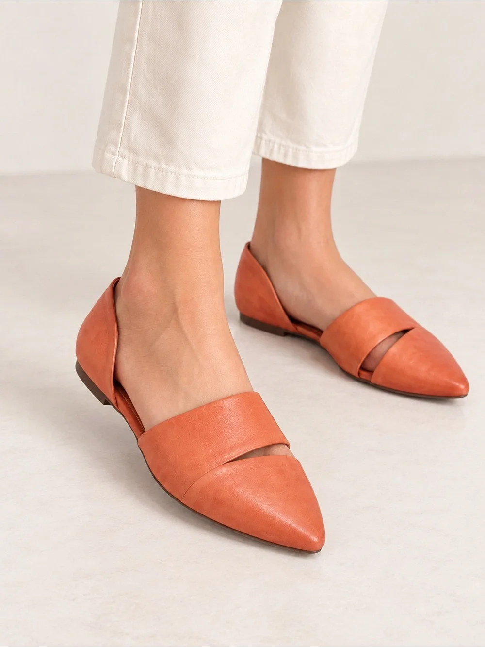Chocolat Blu Gillian Orange Leather Flats 10